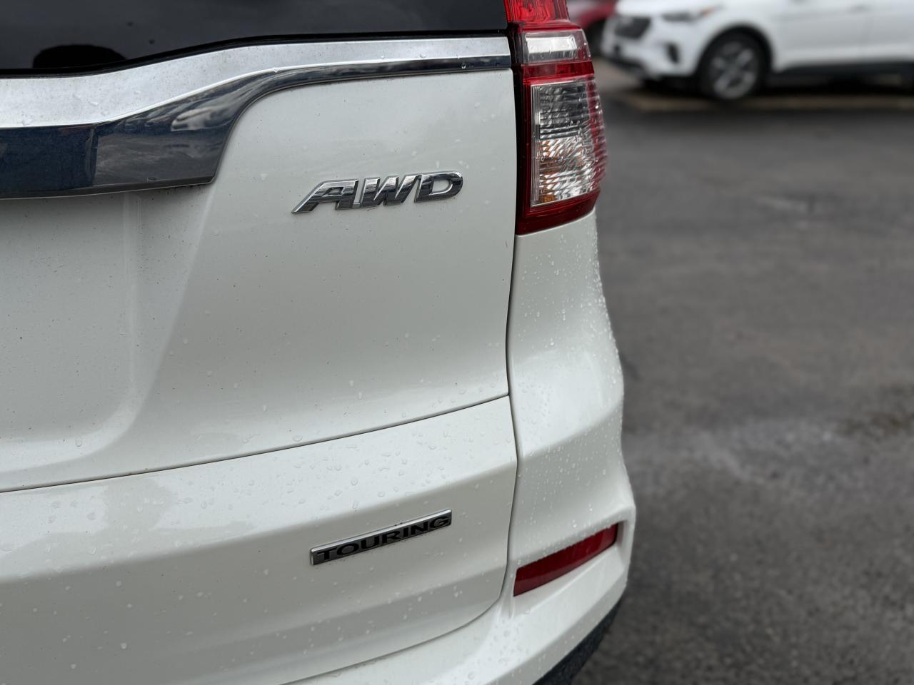 2016 Honda CR-V Touring Photo