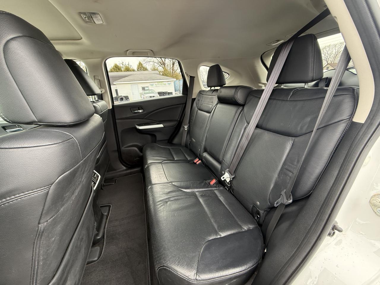 2016 Honda CR-V Touring Photo