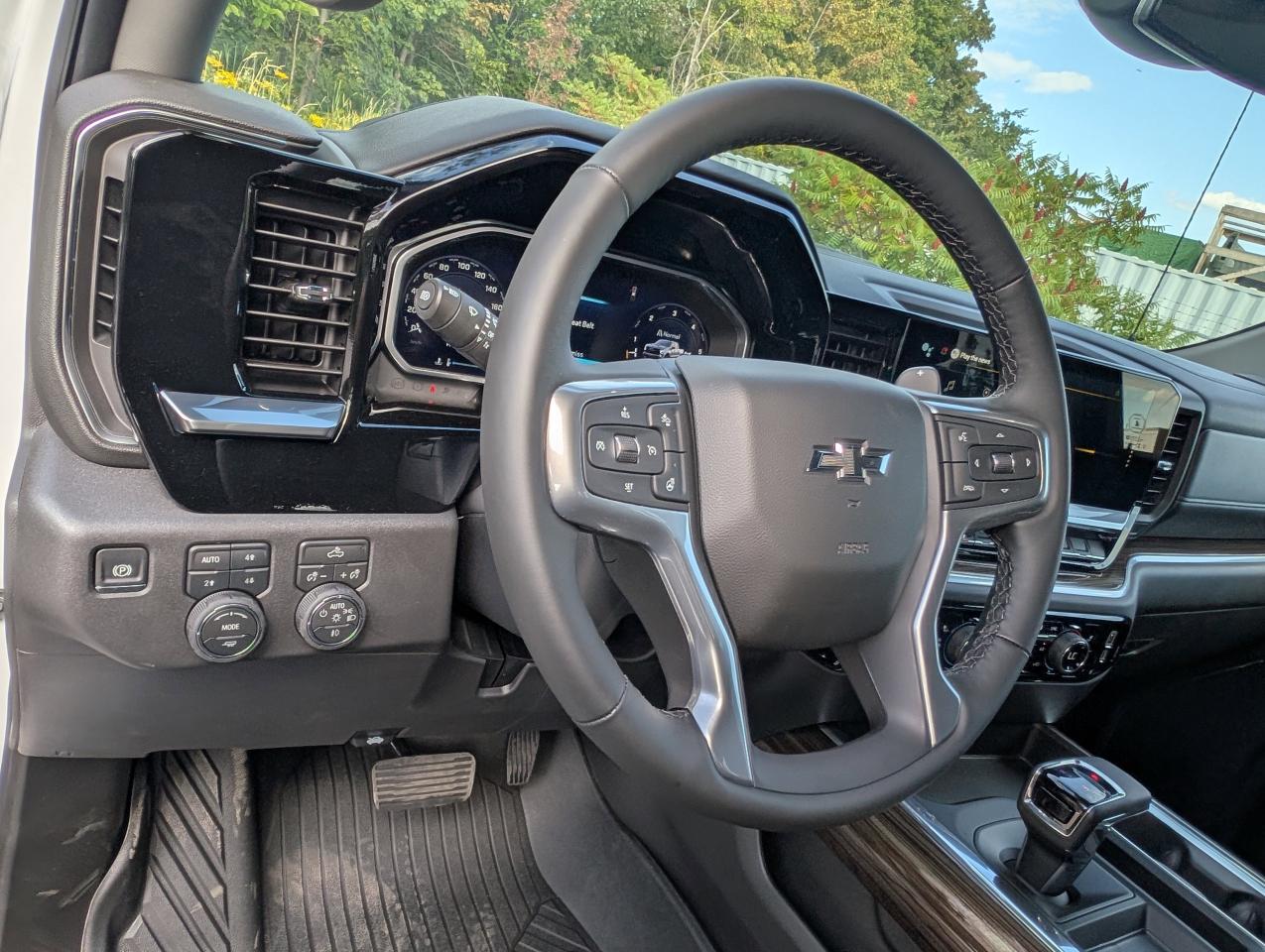 2026 Chevrolet Silverado 1500 LT Trail Boss Photo