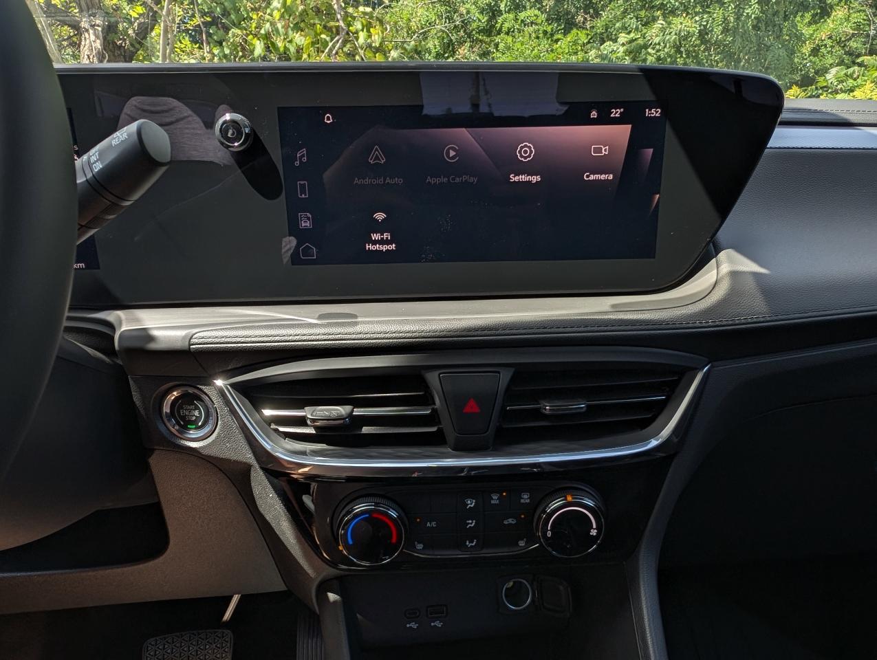 2026 Buick Encore GX Sport Touring Photo