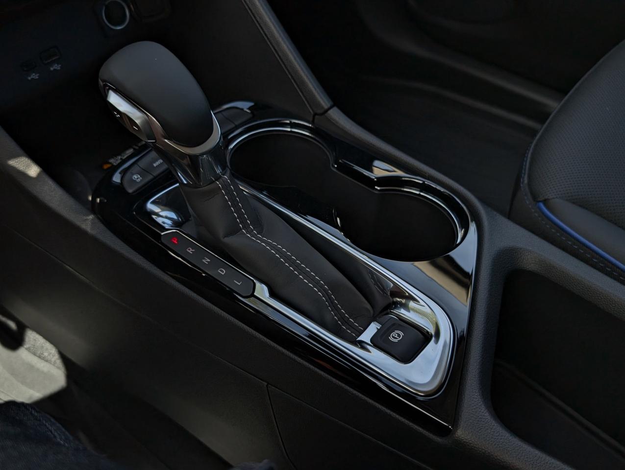 2026 Buick Encore GX Sport Touring Photo