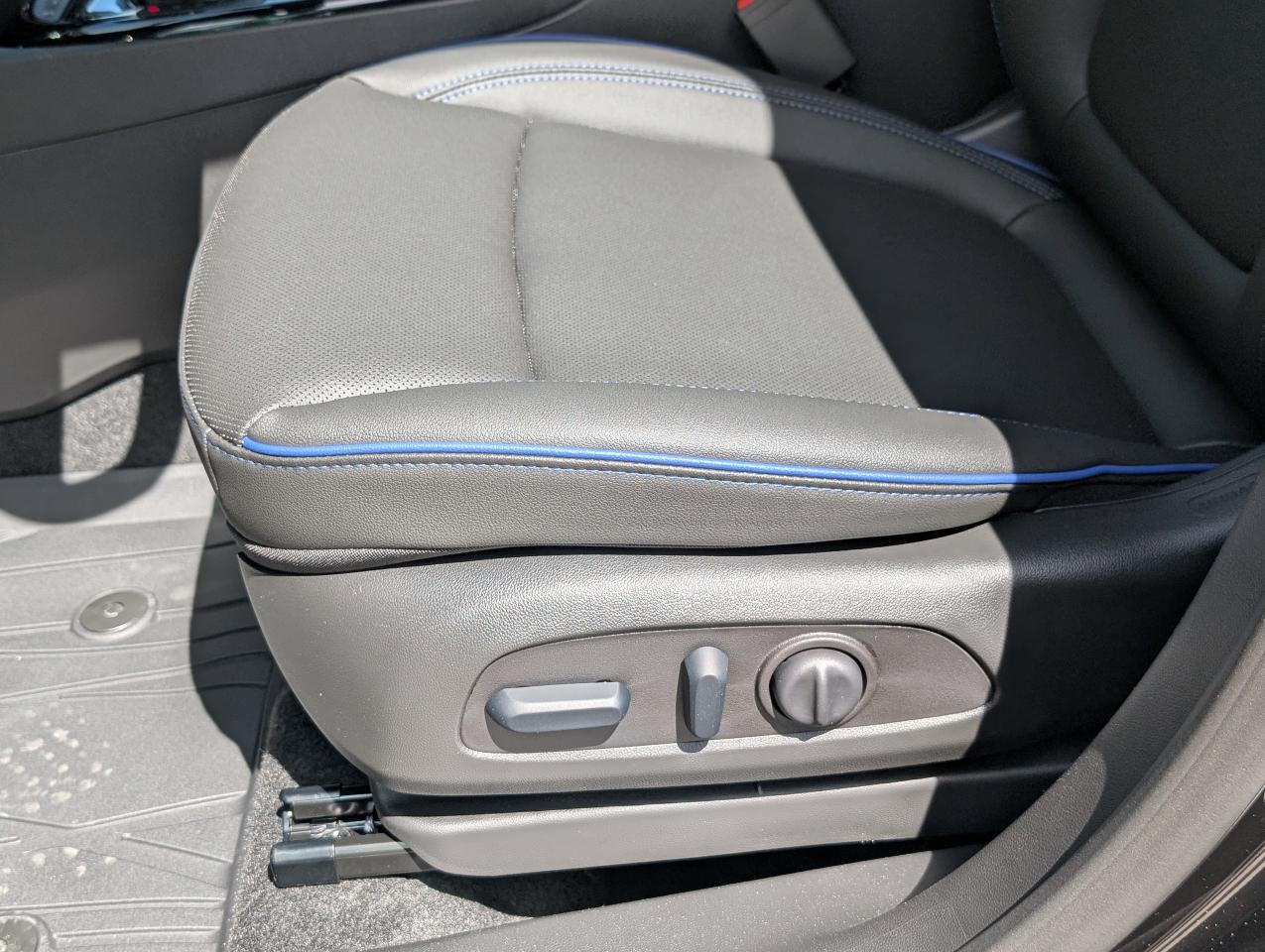 2026 Buick Encore GX Sport Touring Photo