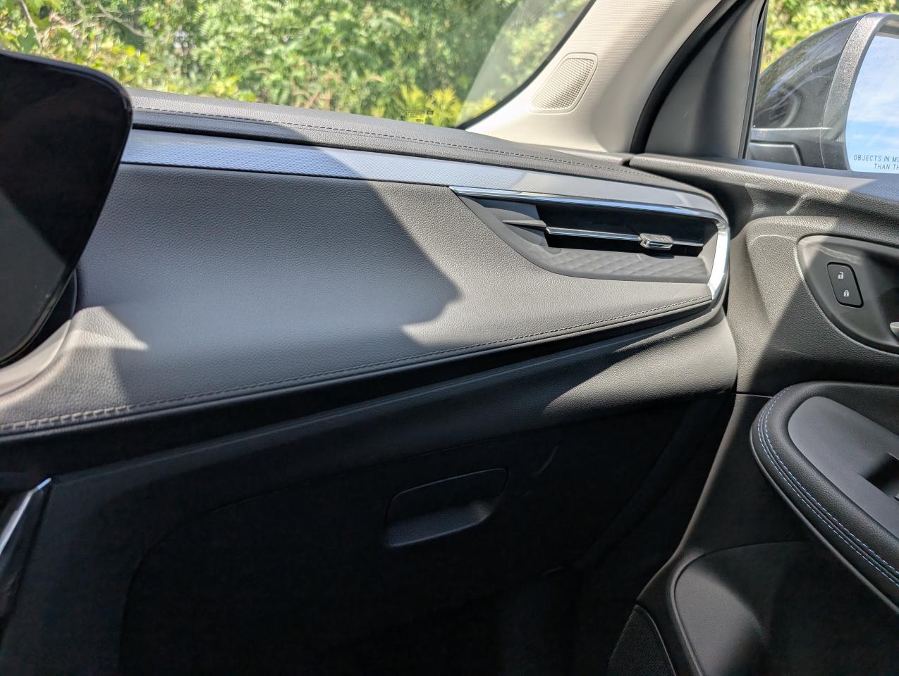 2026 Buick Encore GX Sport Touring Photo