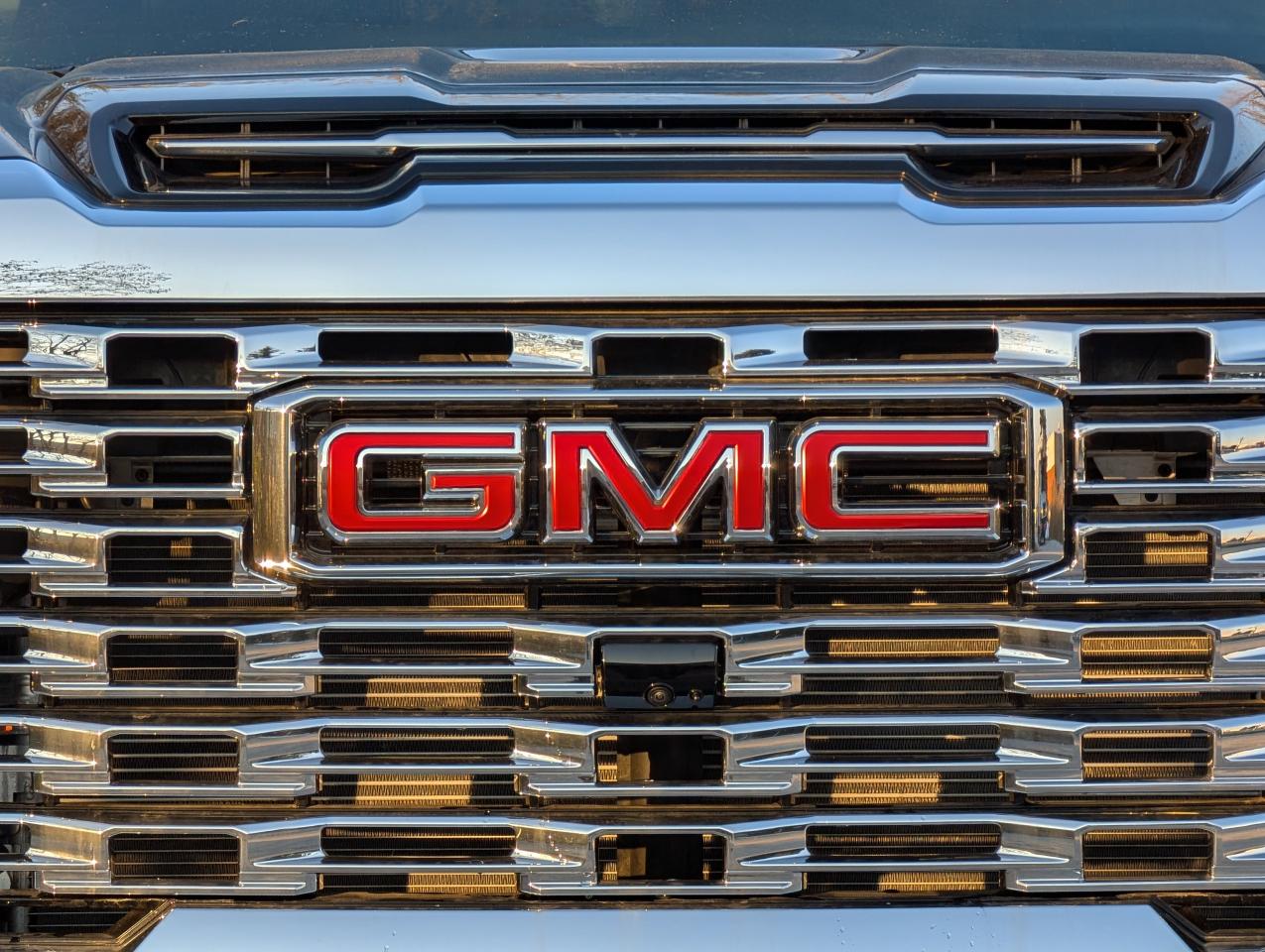 2025 GMC Sierra 3500HD Denali Photo