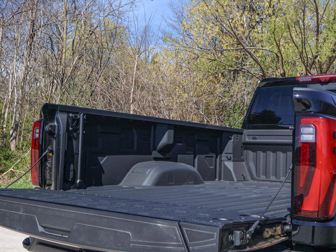 2025 GMC Sierra 3500HD Denali Photo
