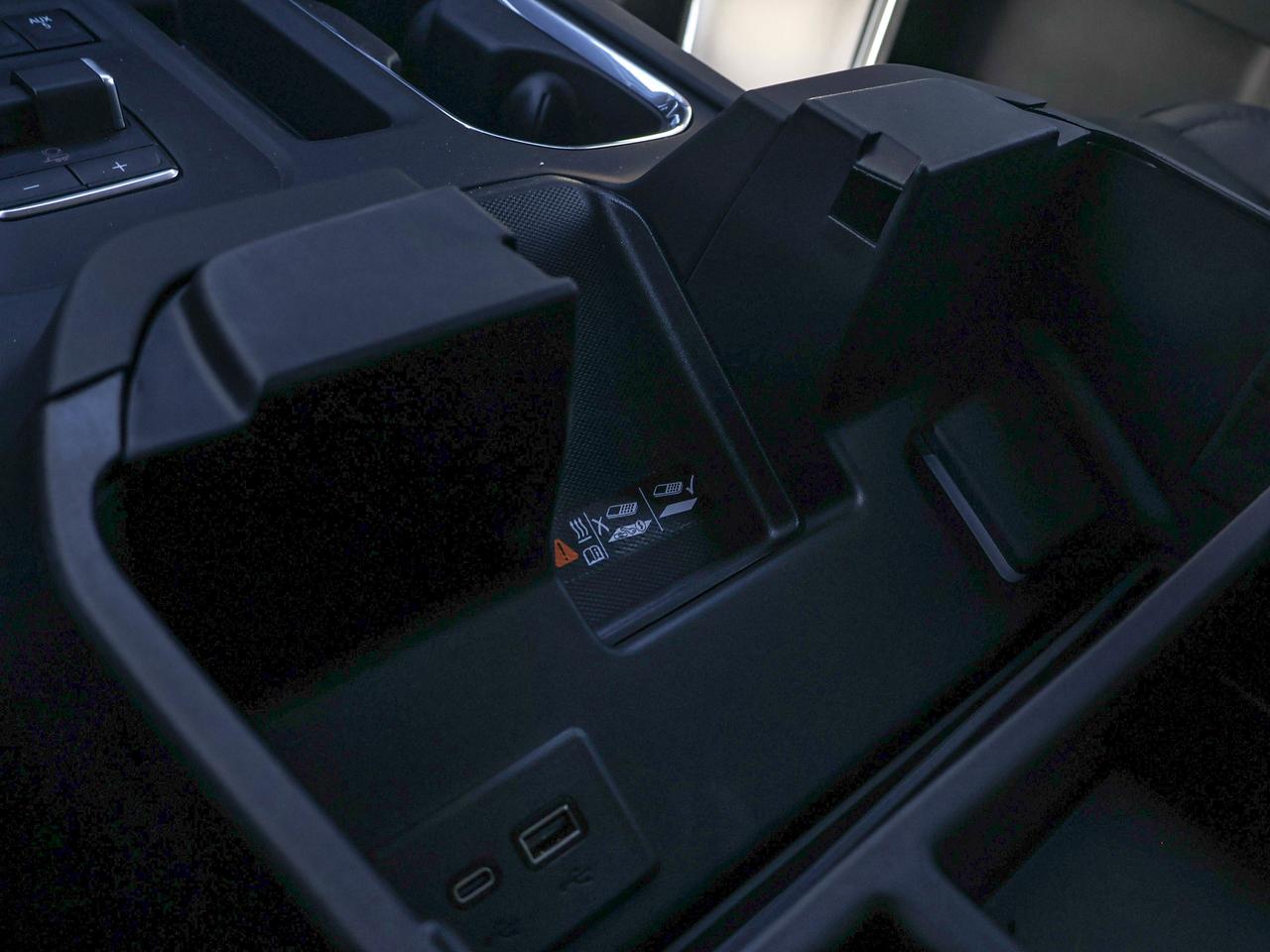 2025 GMC Sierra 3500HD Denali Photo