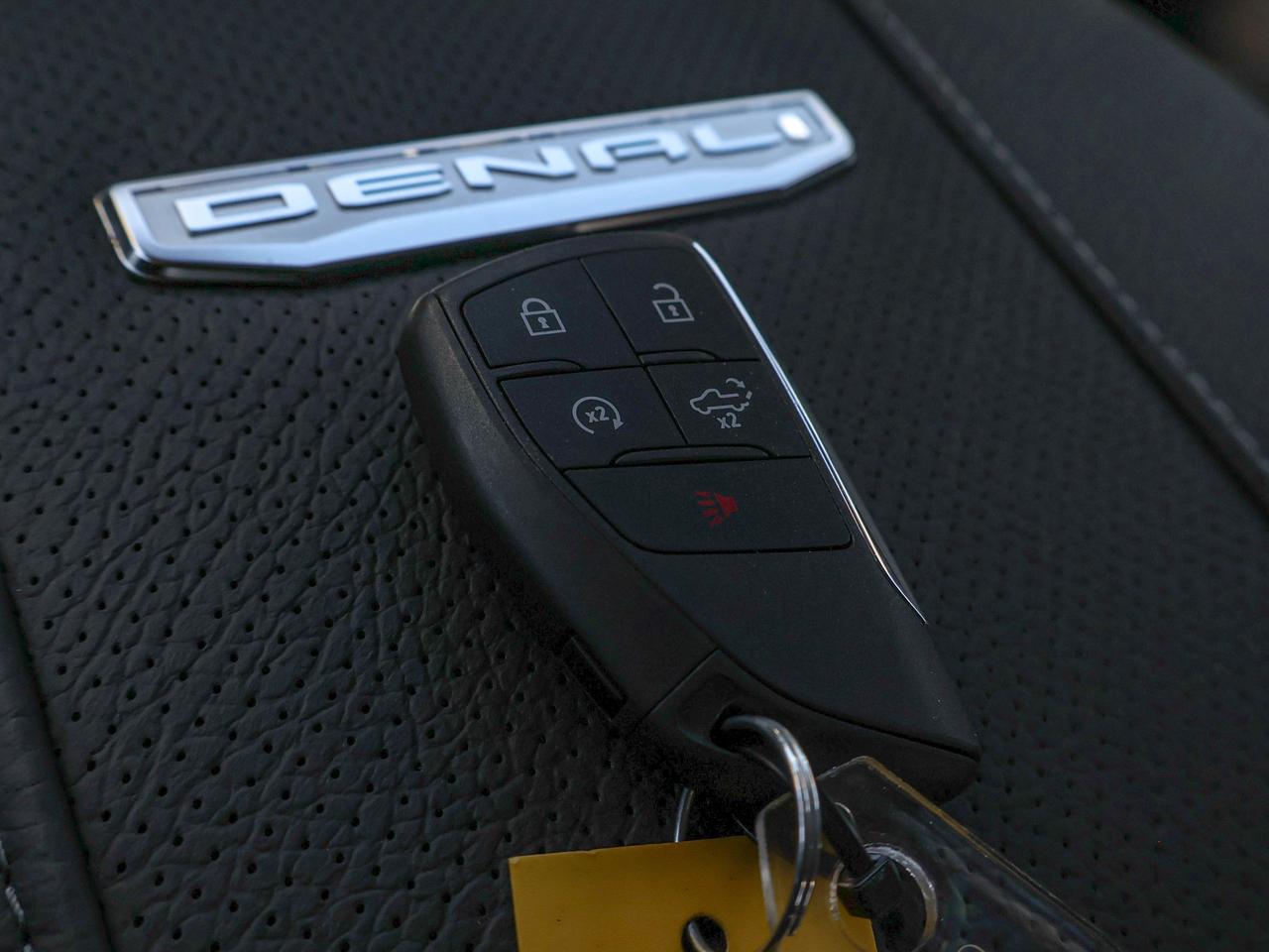 2025 GMC Sierra 3500HD Denali Photo