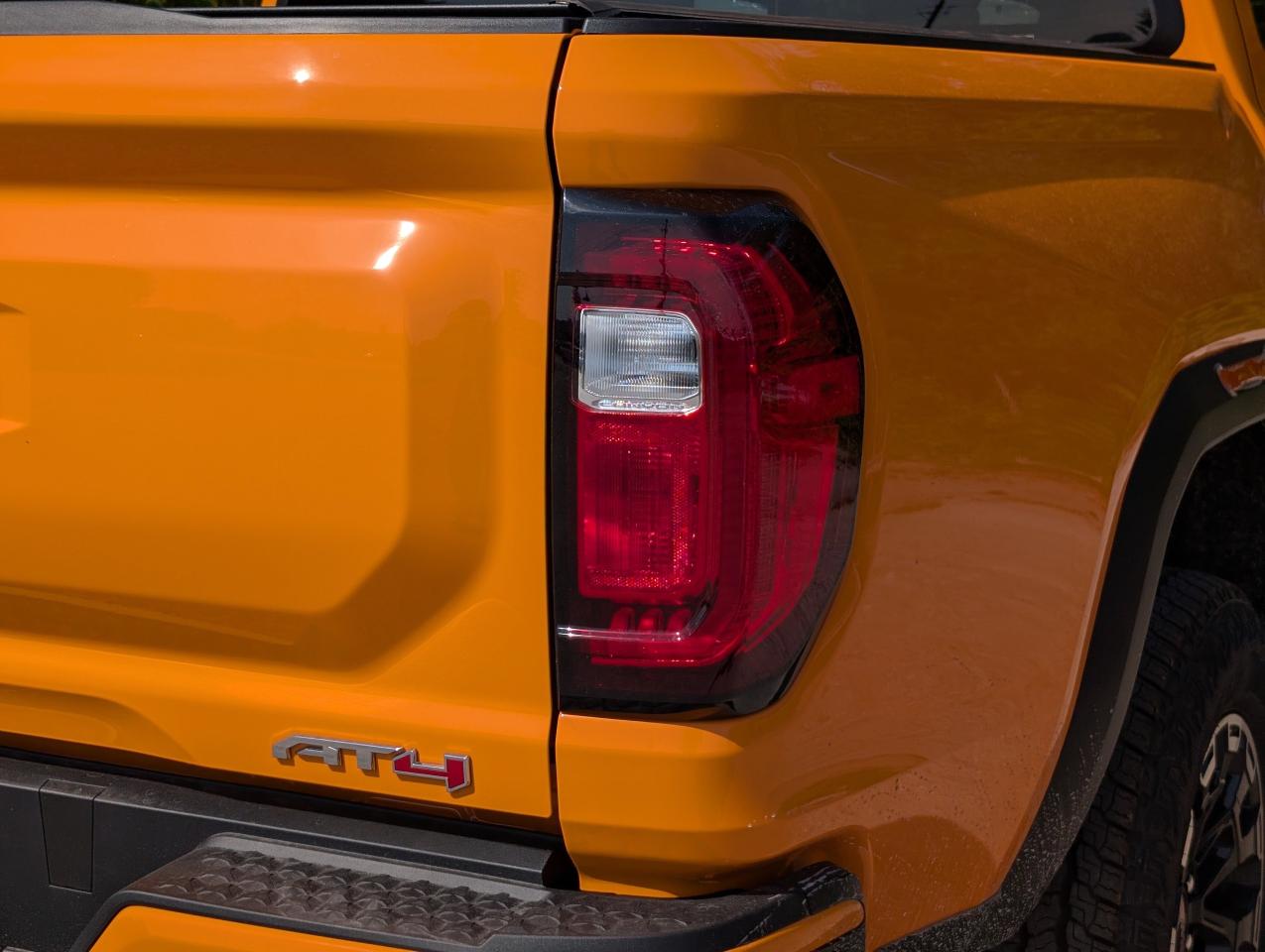 2026 GMC Canyon AT4 Photo