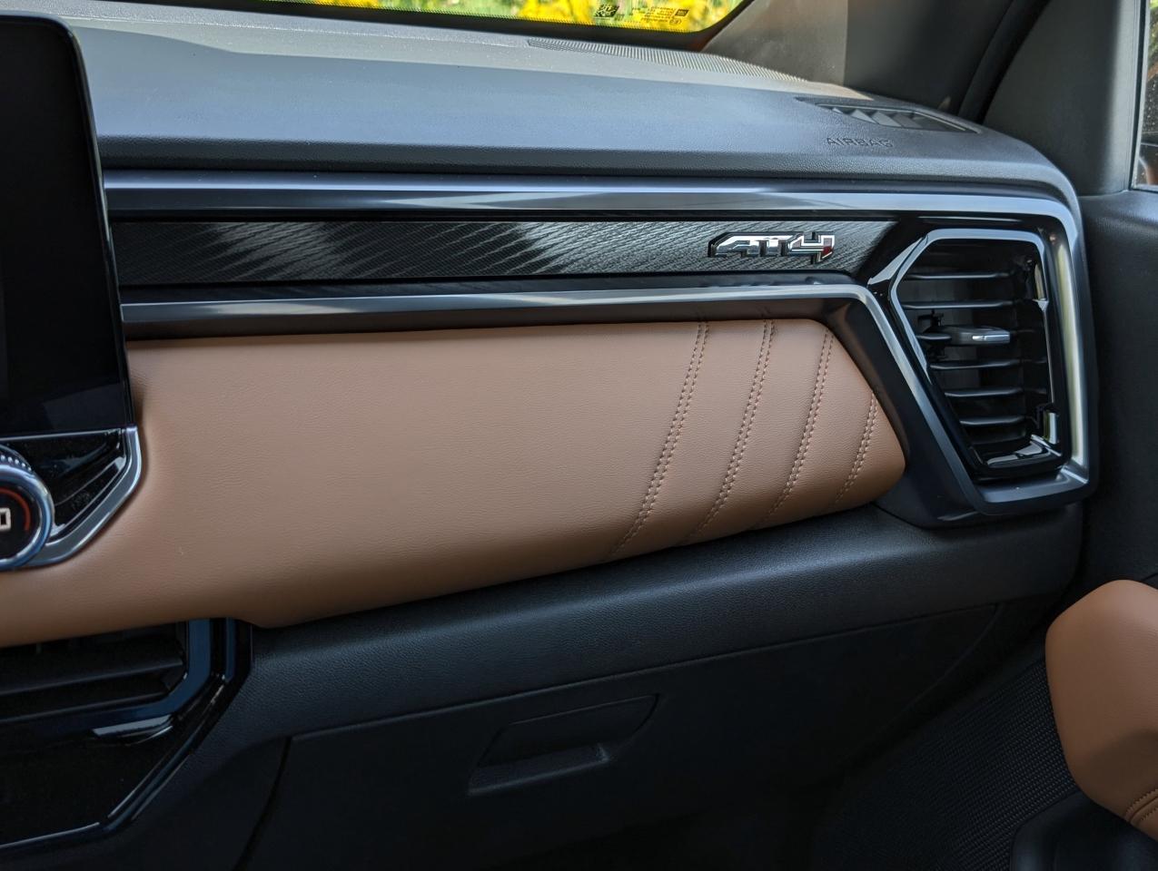 2026 GMC Canyon AT4 Photo