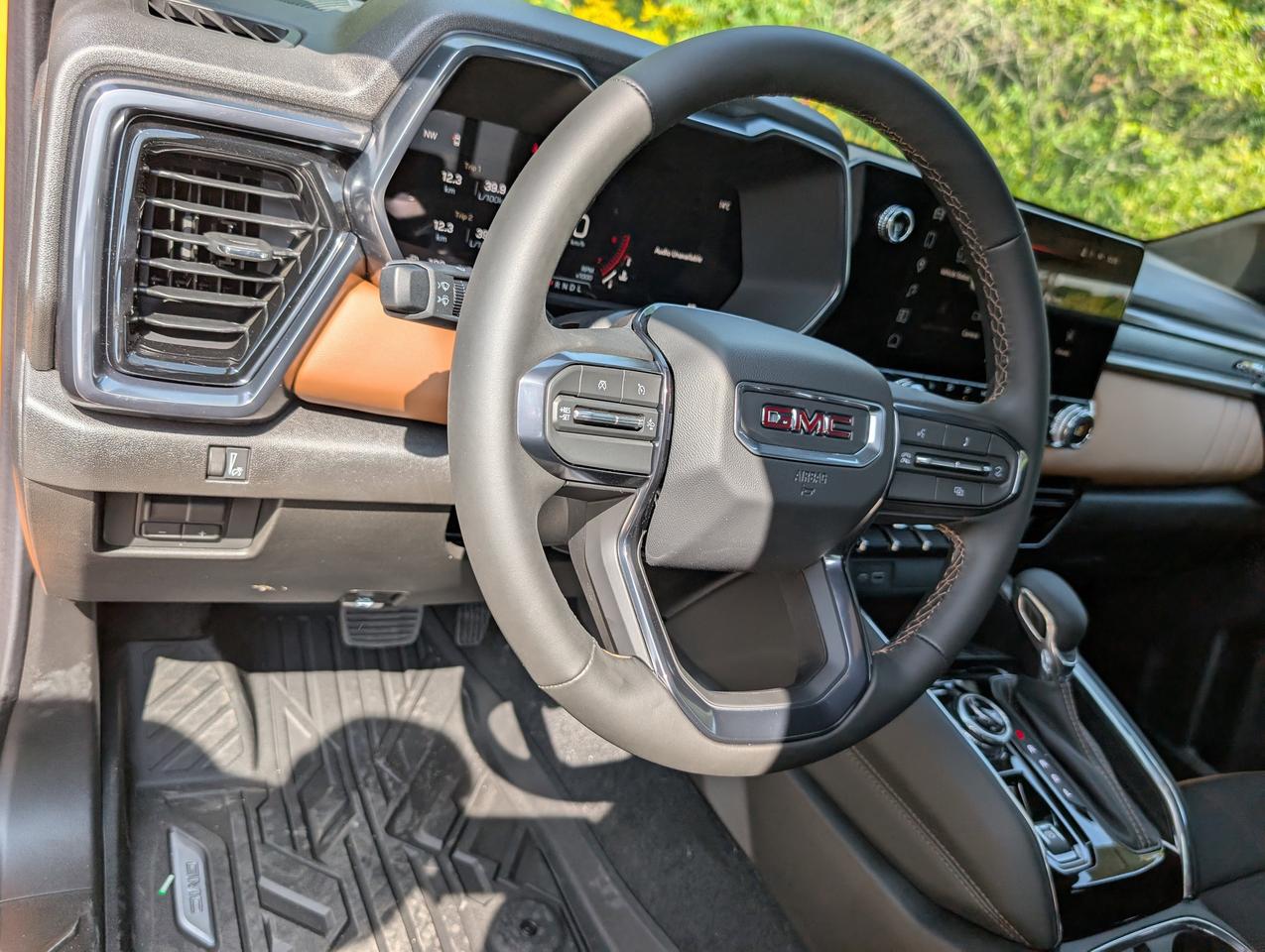 2026 GMC Canyon AT4 Photo