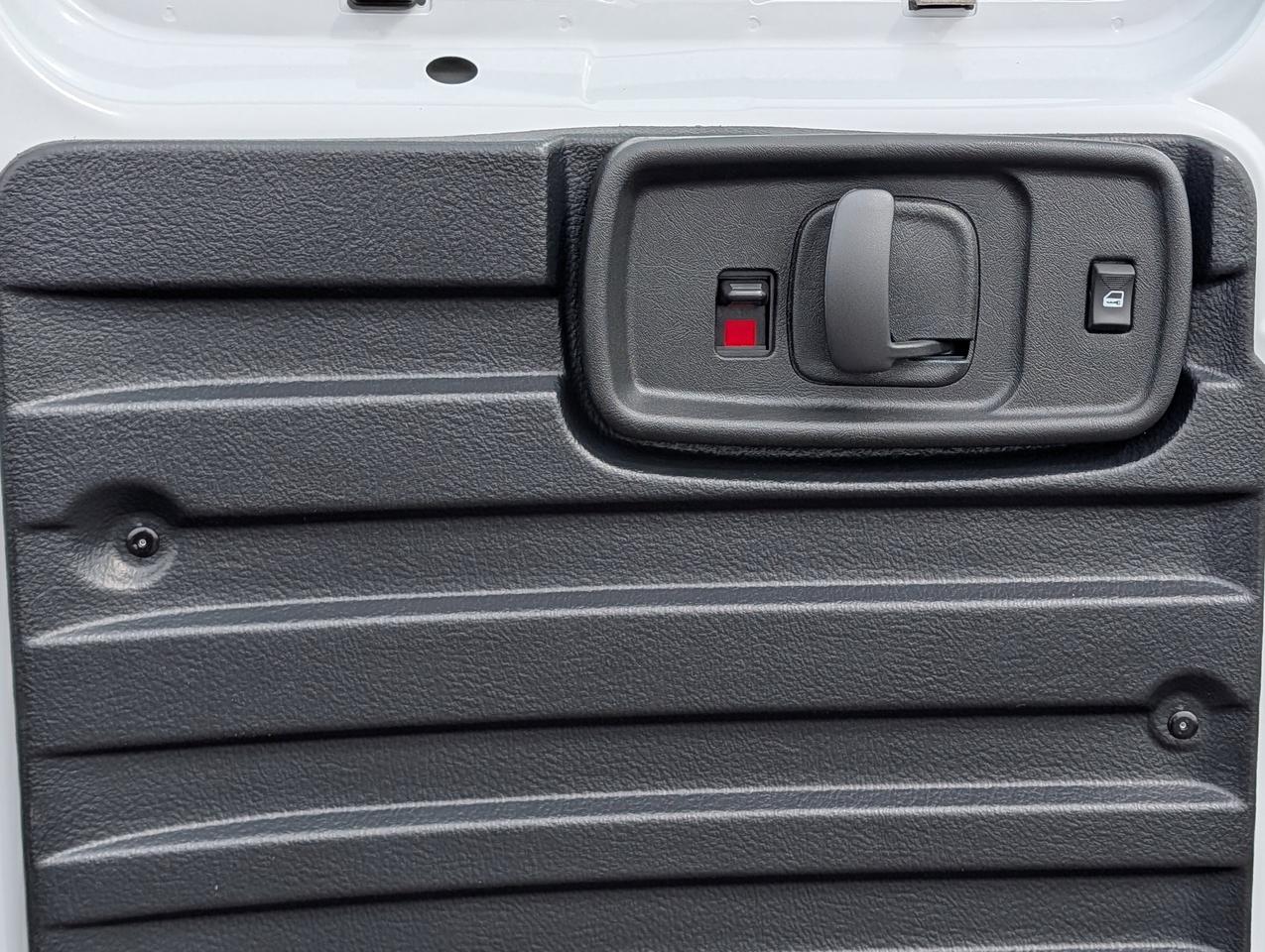 2025 GMC Savana Cargo Van  Photo