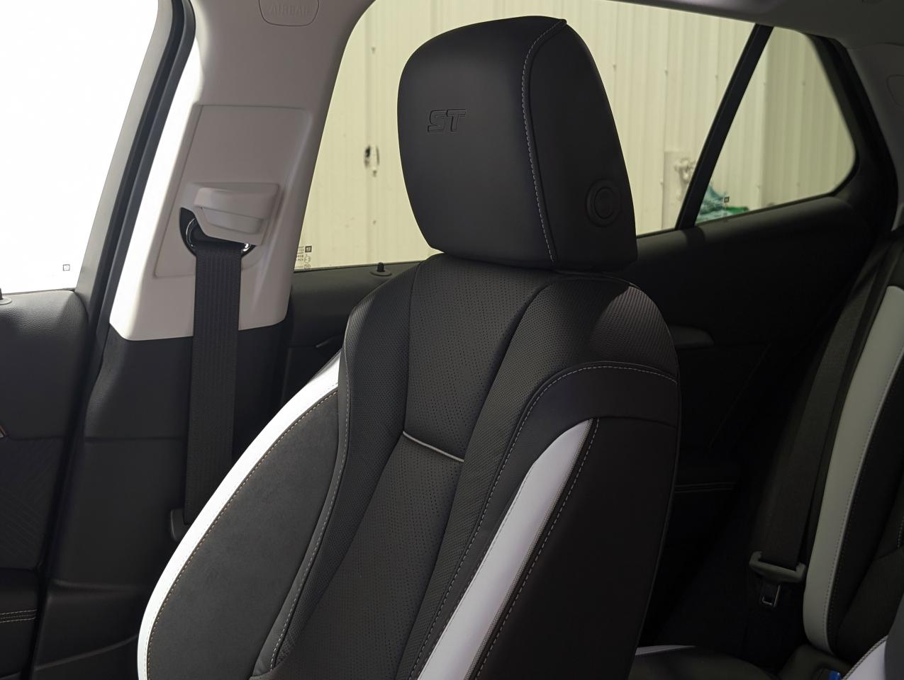 2025 Buick Envision SPORT TOURING Photo