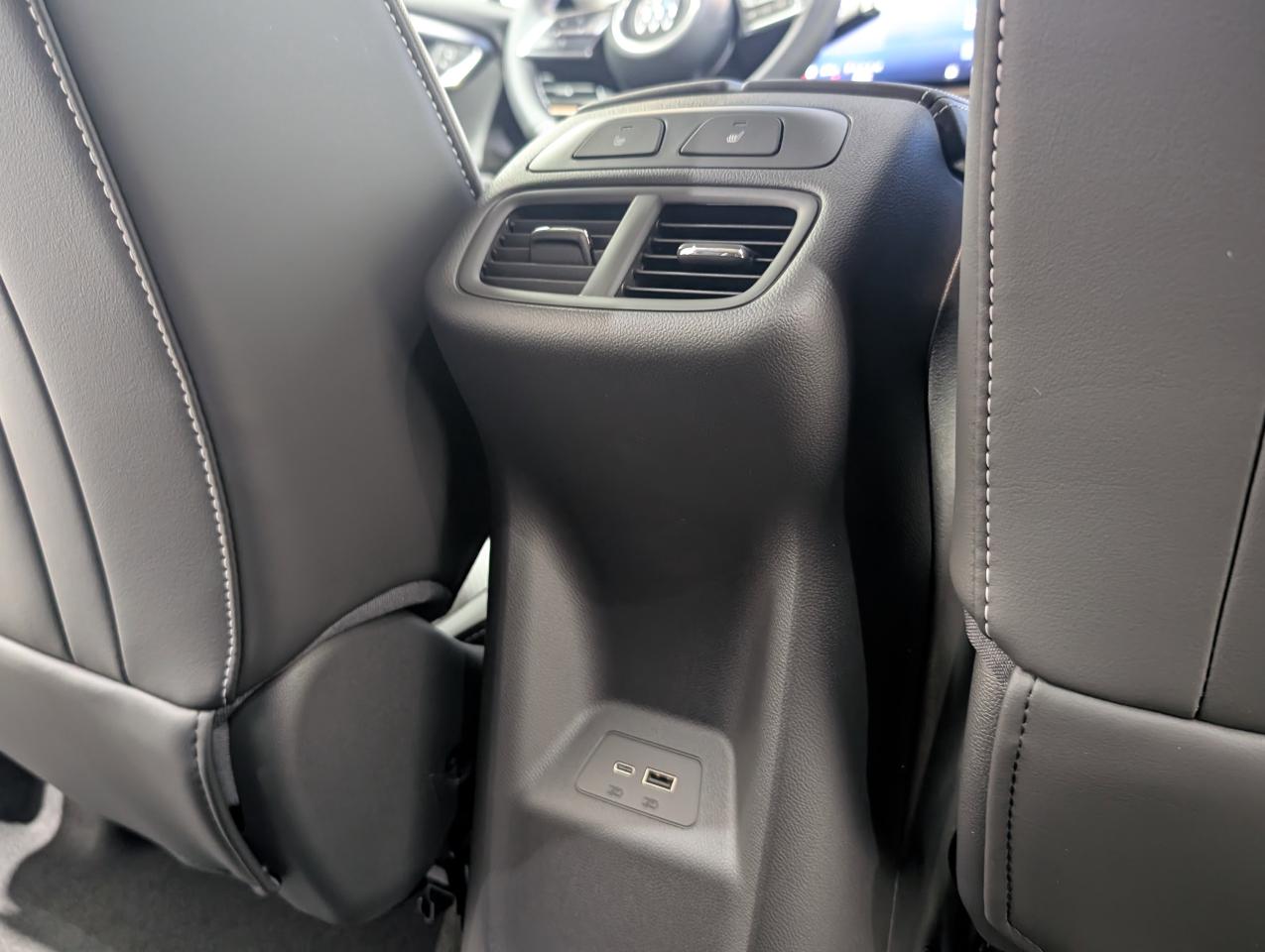 2025 Buick Envision SPORT TOURING Photo