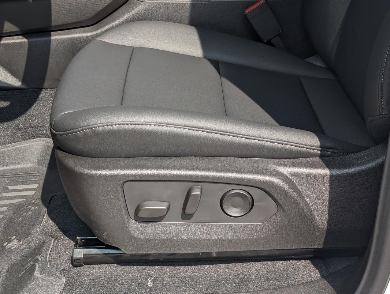 2026 GMC Canyon Elevation Photo