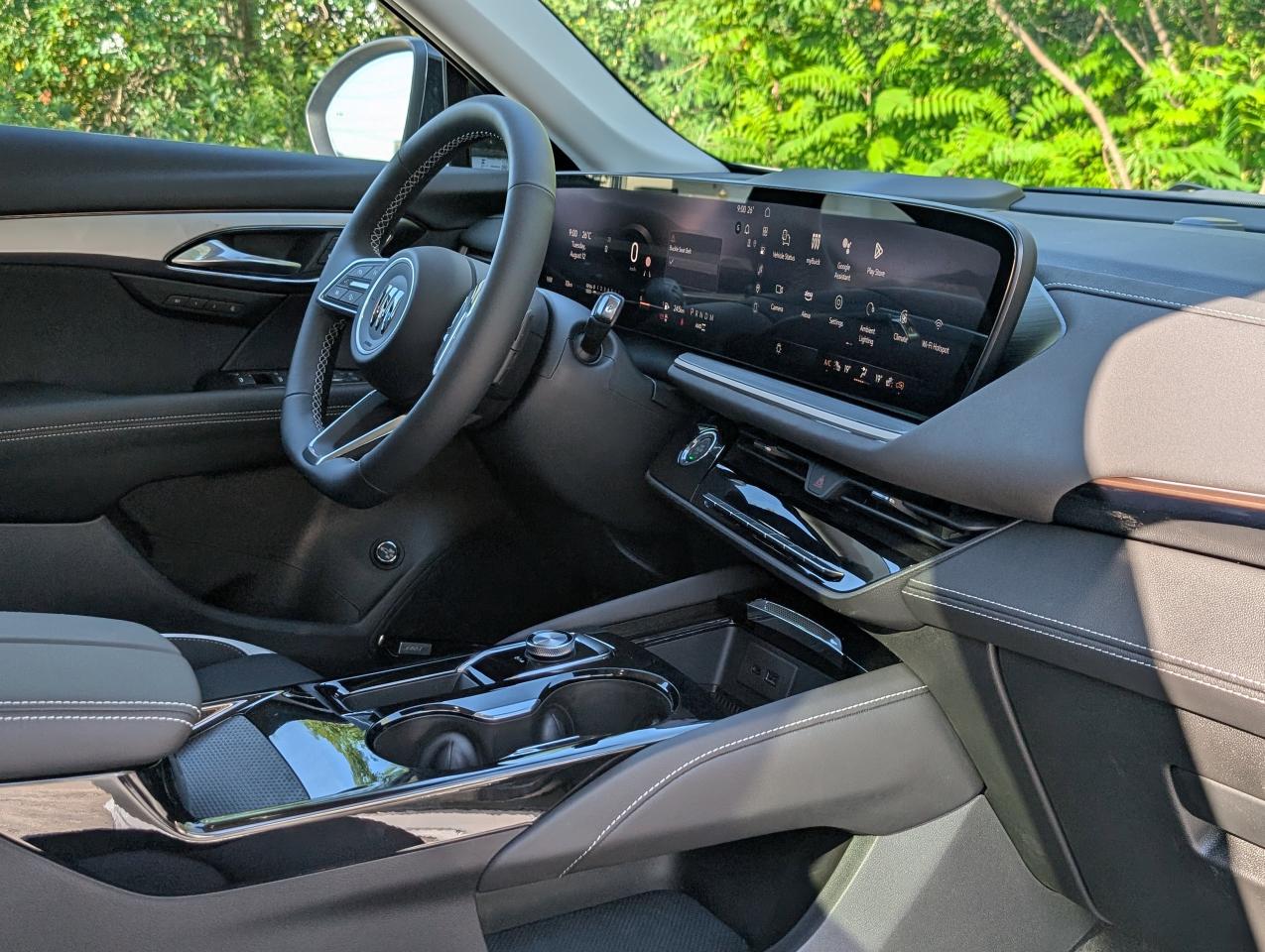 2025 Buick Envision SPORT TOURING Photo