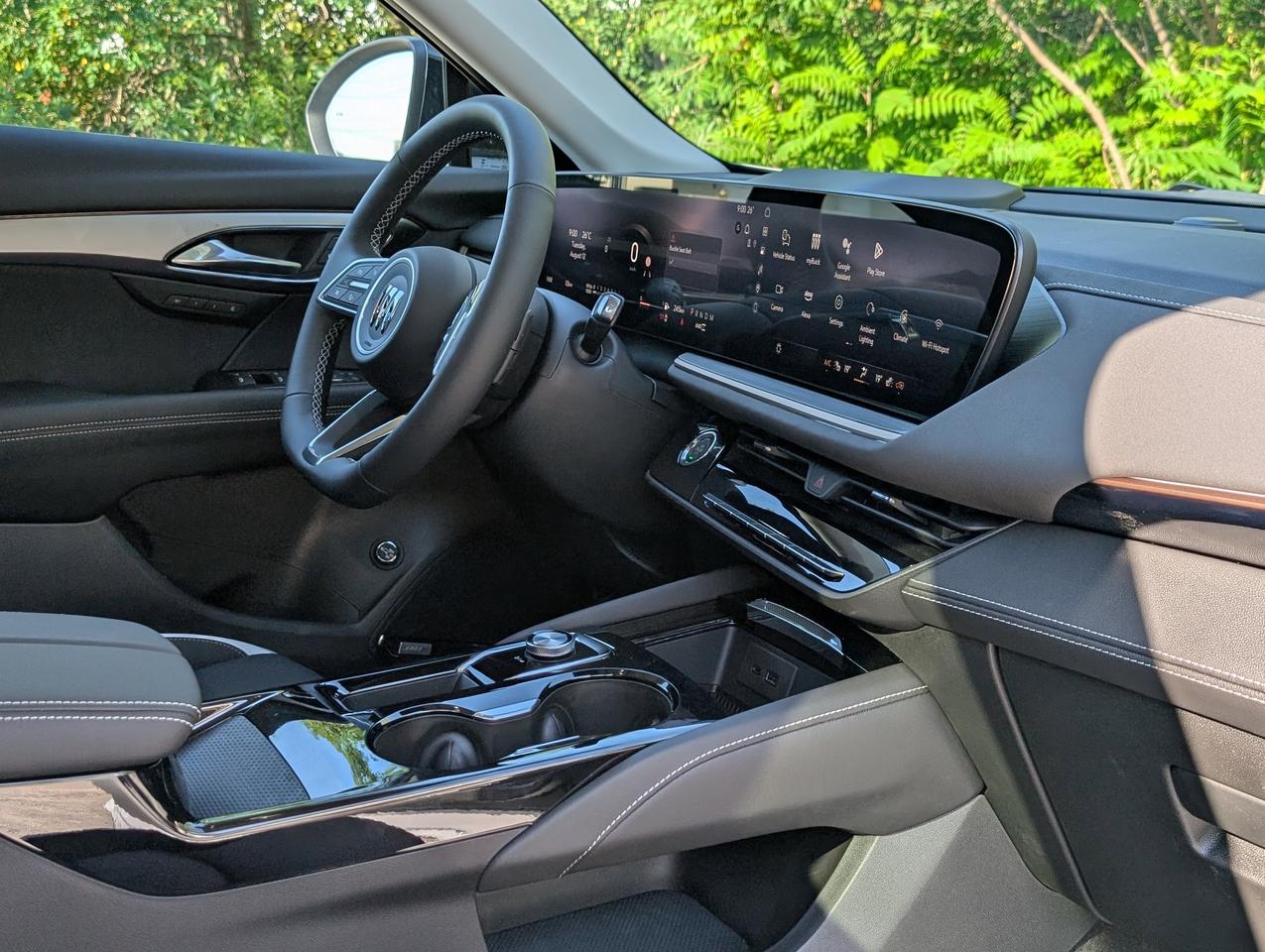 2025 Buick Envision SPORT TOURING Photo