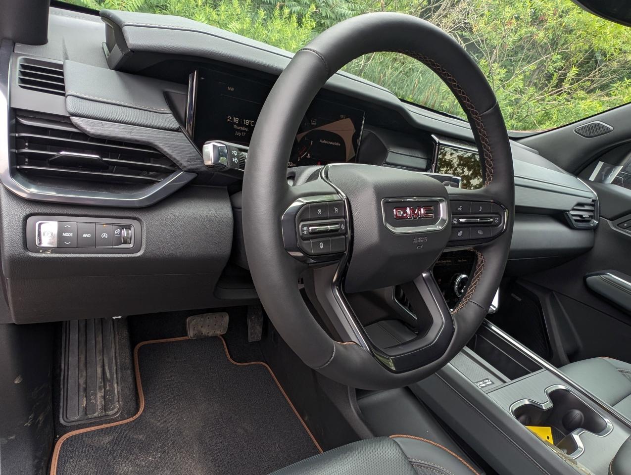 2025 GMC Acadia AT4 Photo