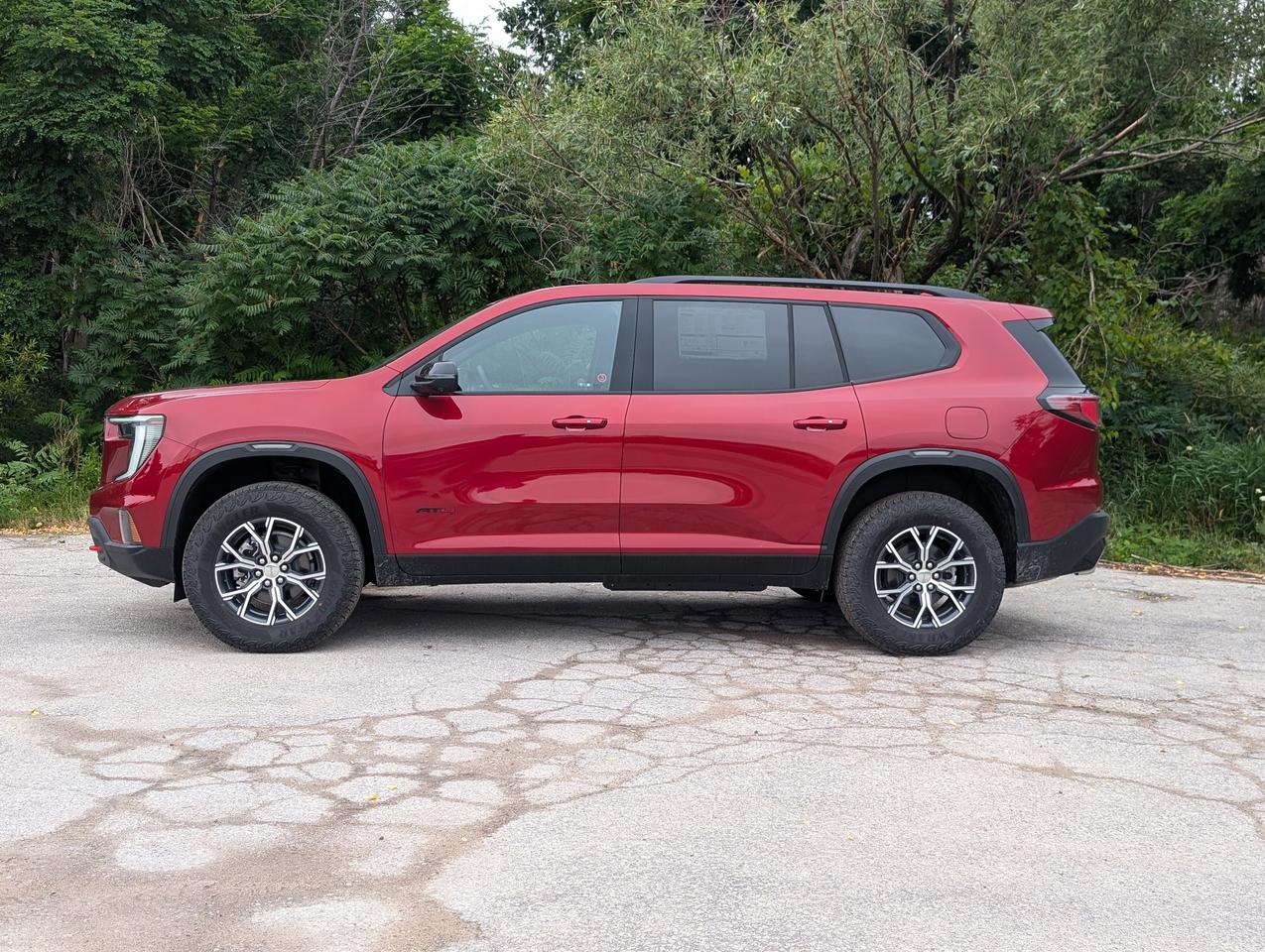 2025 GMC Acadia AT4 Photo