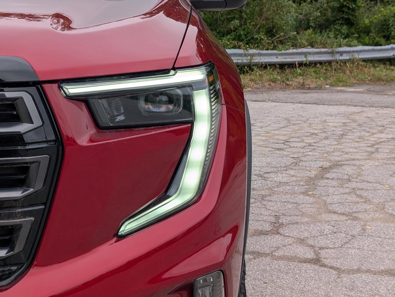 2025 GMC Acadia AT4 Photo