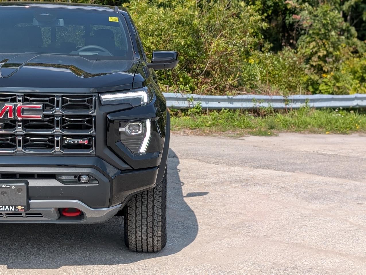 2026 GMC Canyon AT4 Photo