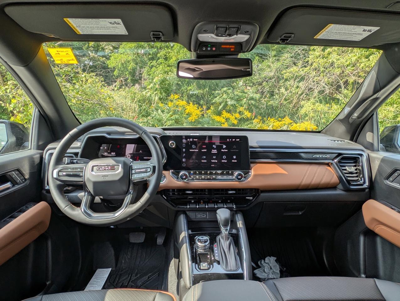 2026 GMC Canyon AT4 Photo