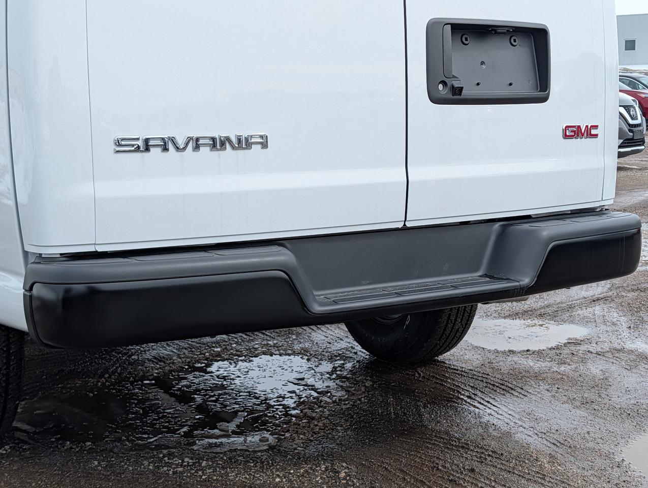 2025 GMC Savana Cargo Van  Photo