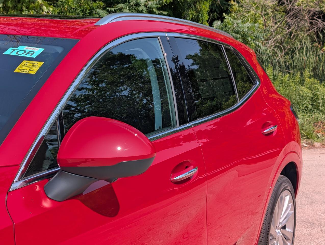 2025 Buick Envision Avenir Photo2