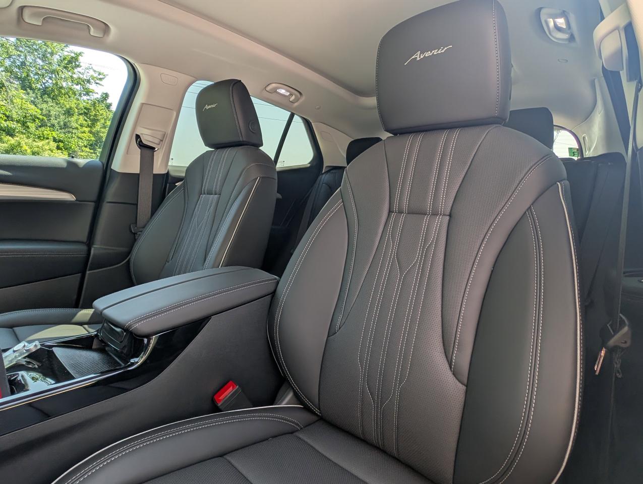 2025 Buick Envision Avenir Photo