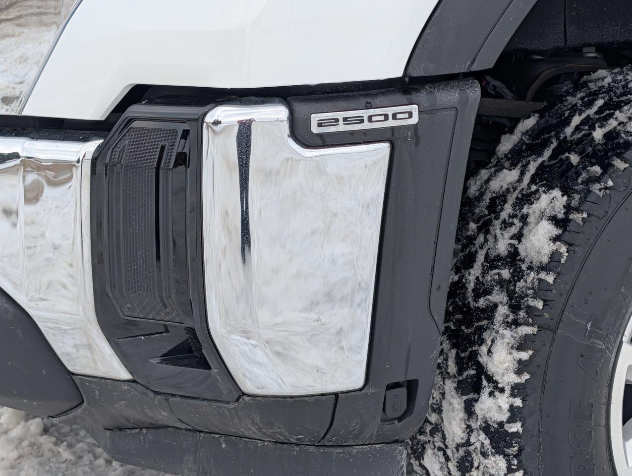 2025 GMC SIERRA 2500HD Pro Photo3