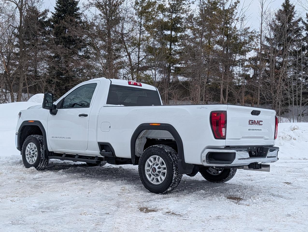 2025 GMC SIERRA 2500HD Pro Photo