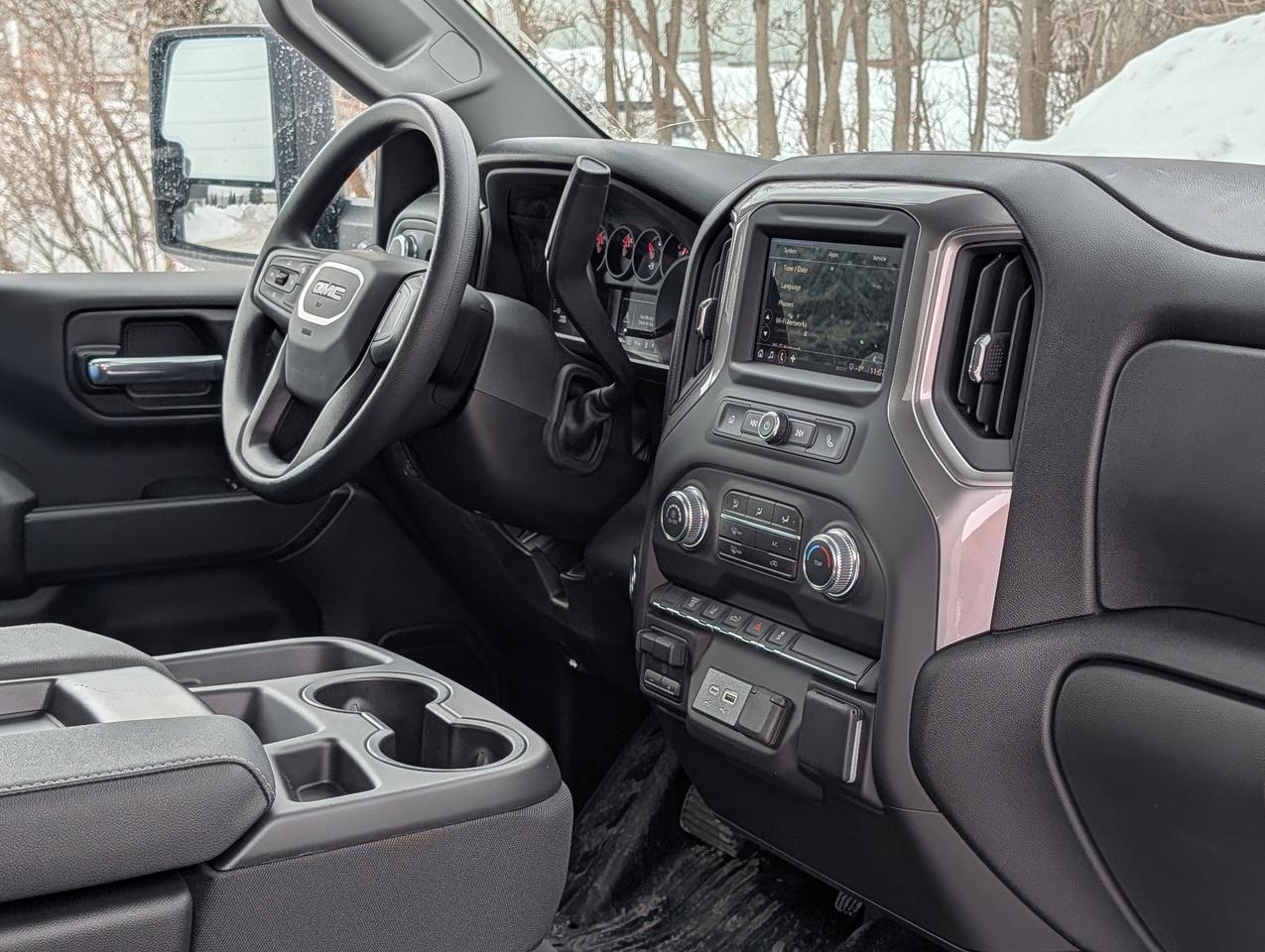 2025 GMC SIERRA 2500HD Pro Photo