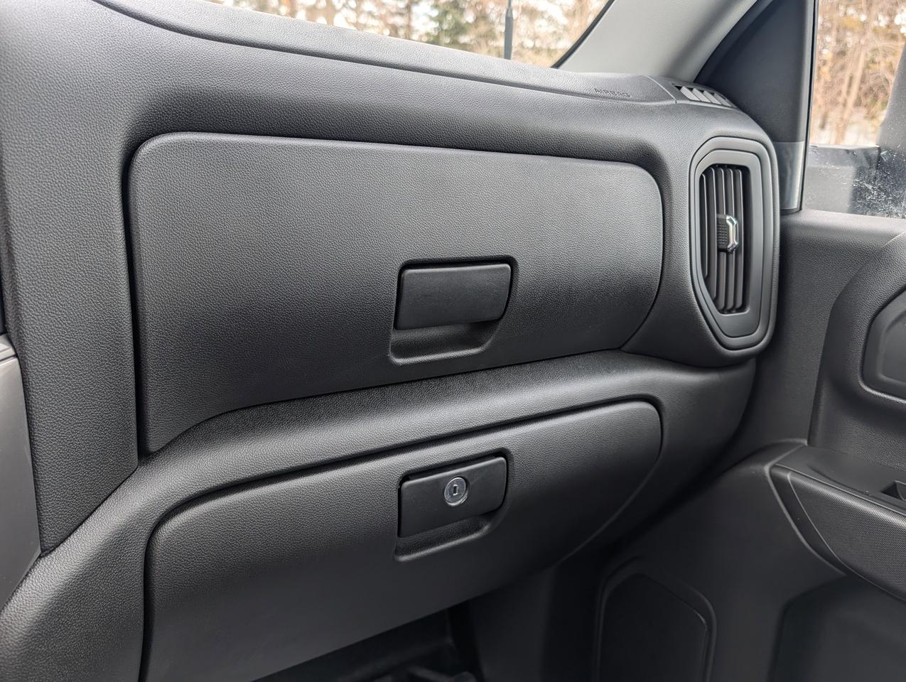 2025 GMC SIERRA 2500HD Pro Photo