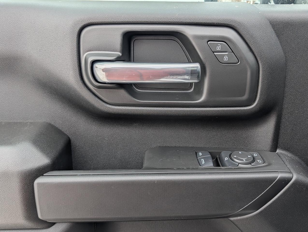 2025 GMC SIERRA 2500HD Pro Photo