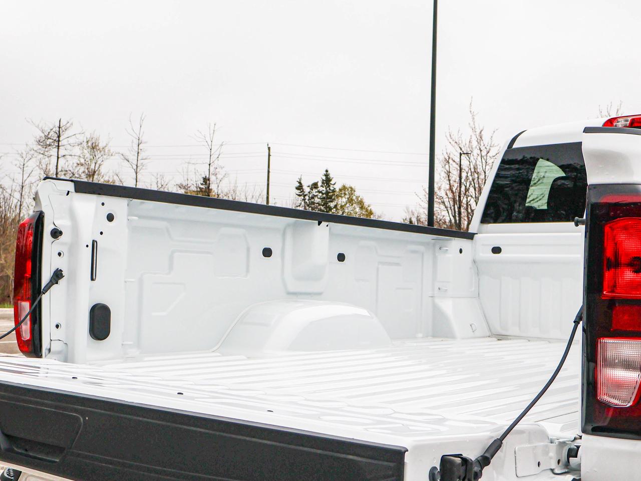 2025 GMC SIERRA 2500HD Pro Photo