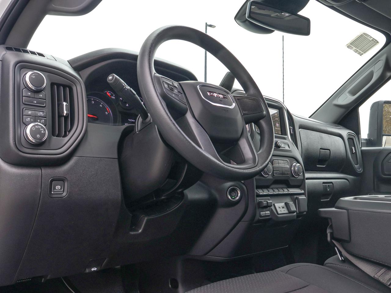 2025 GMC SIERRA 2500HD Pro Photo