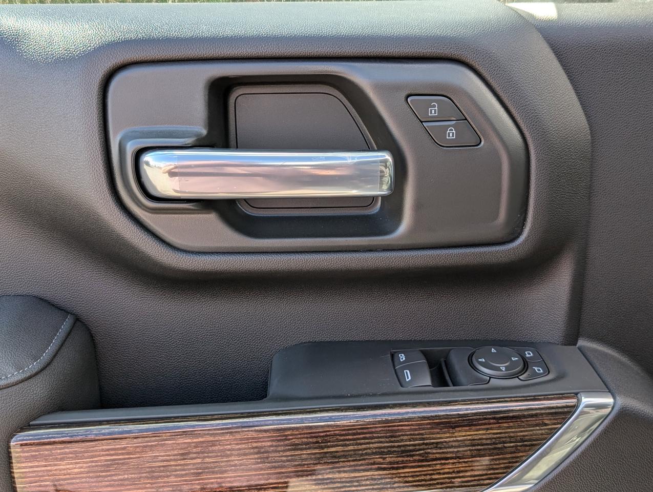 2026 GMC SIERRA 2500HD SLE Photo