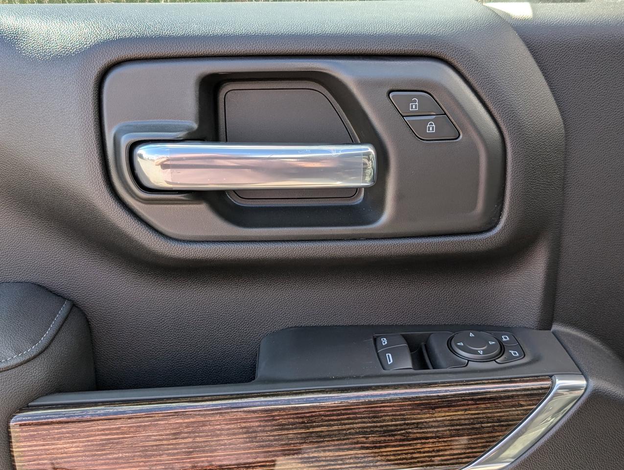 2026 GMC SIERRA 2500HD SLE Photo