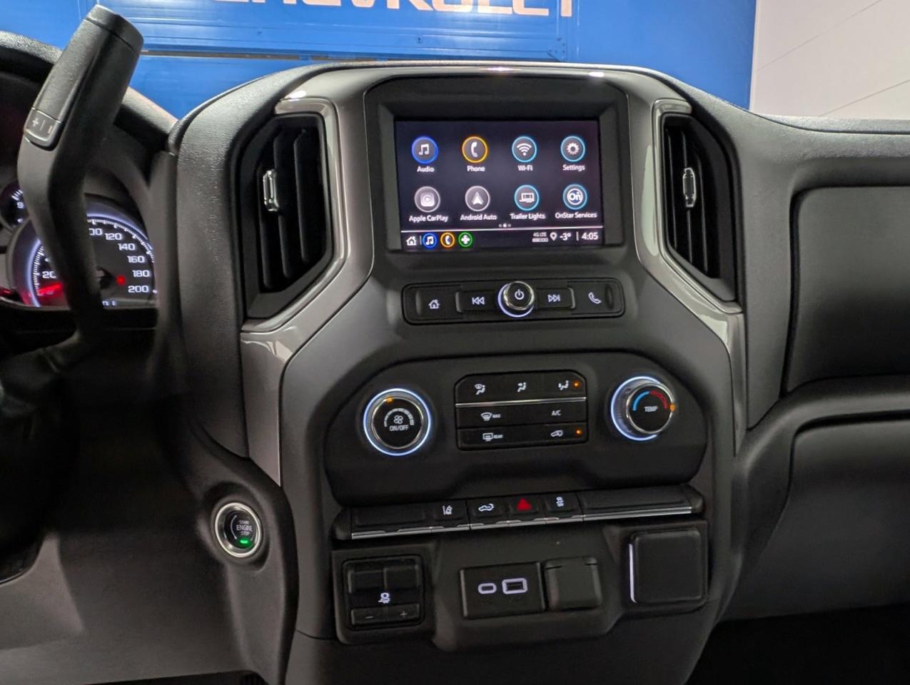 2025 Chevrolet SILVERADO 2500HD Work Truck Photo