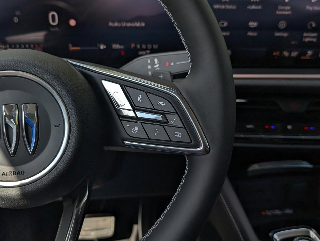 2025 Buick Envision SPORT TOURING Photo