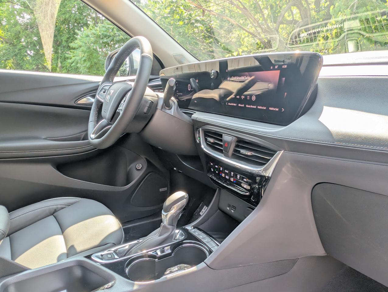 2026 Buick Encore GX Avenir Photo