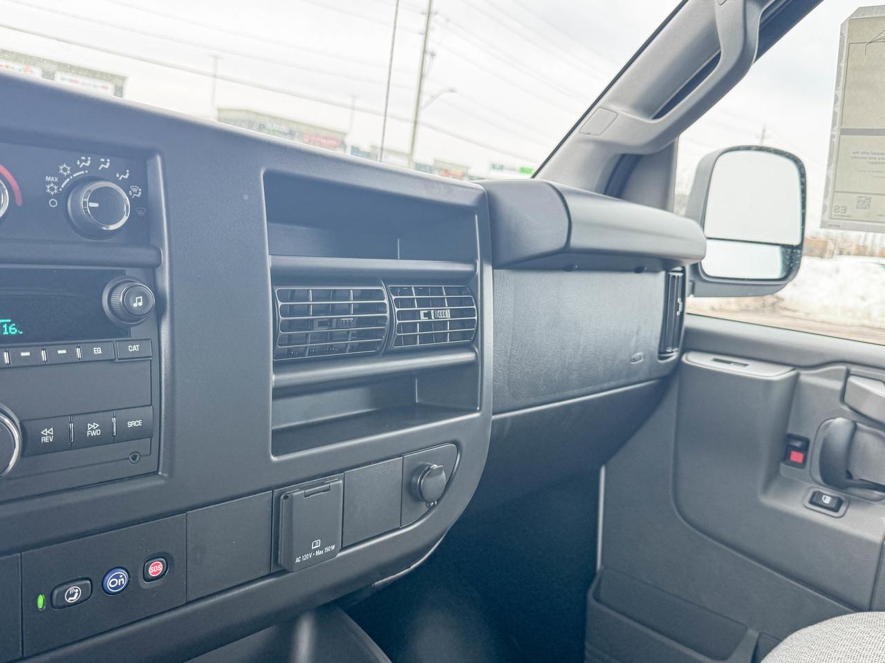 2025 Chevrolet Express Cargo Van  Photo