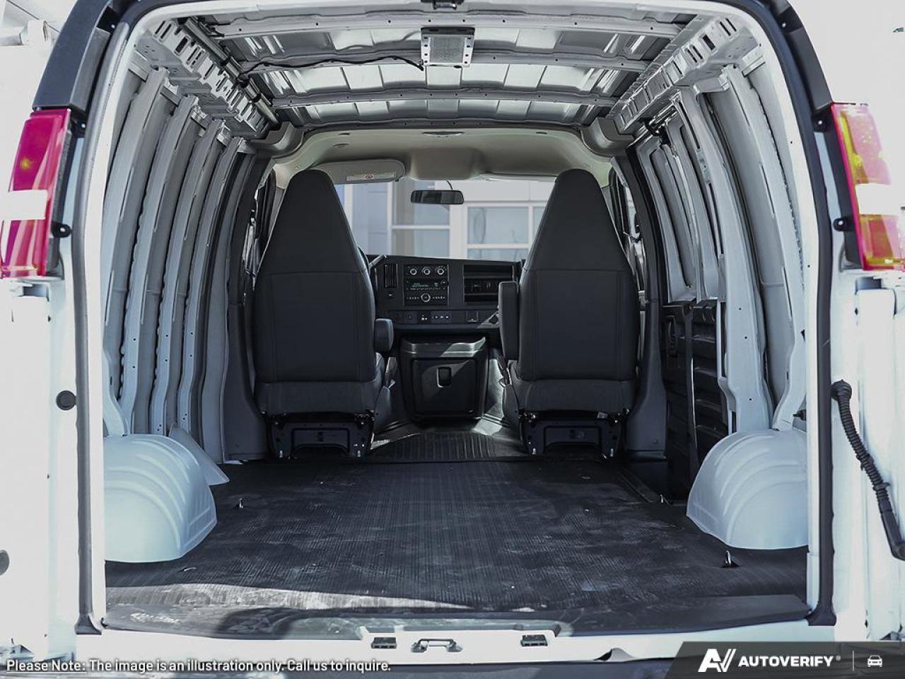 2025 GMC Savana Cargo Van  Photo