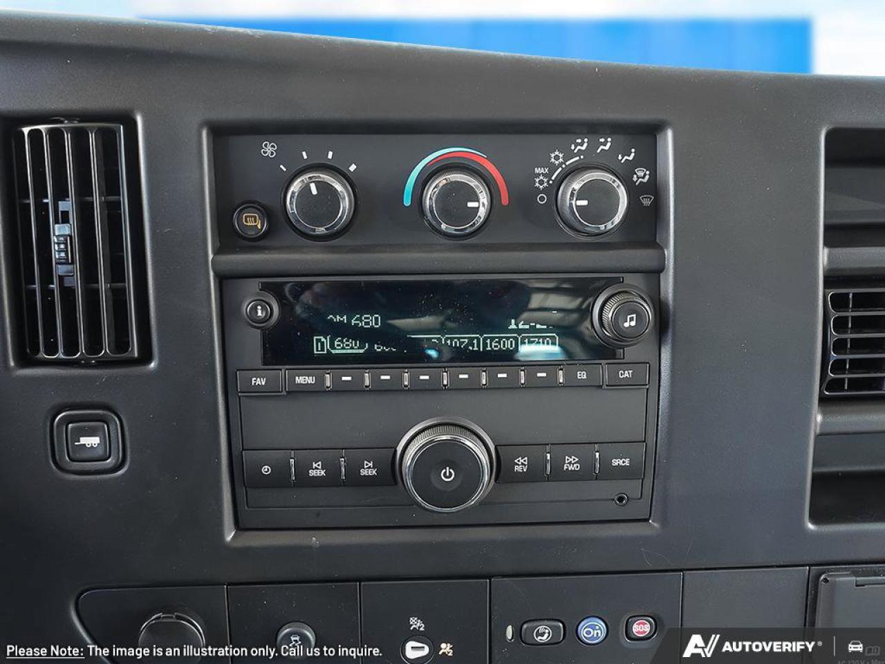 2025 GMC Savana Cargo Van  Photo