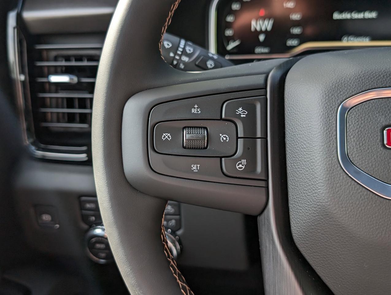 2025 GMC SIERRA 2500HD AT4 Photo