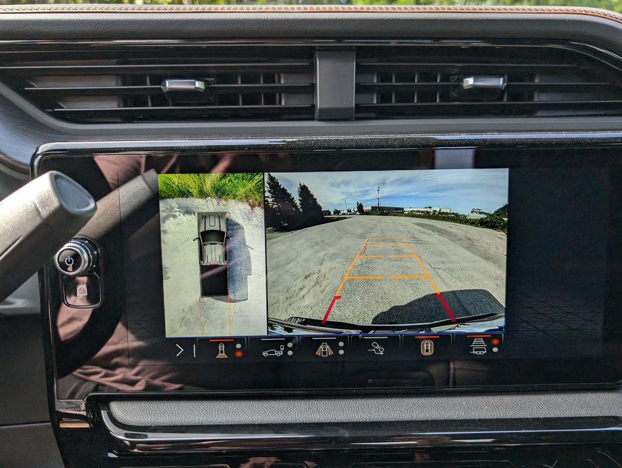 2025 GMC SIERRA 2500HD AT4 Photo