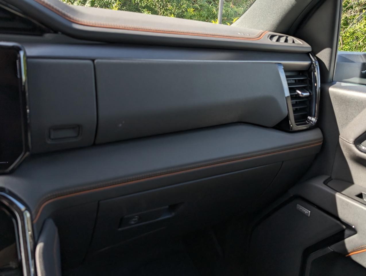 2025 GMC SIERRA 2500HD AT4 Photo