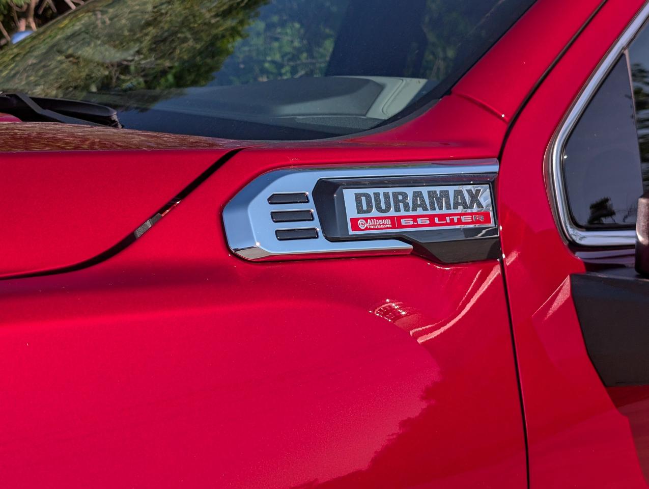 2025 GMC SIERRA 2500HD SLT Photo4