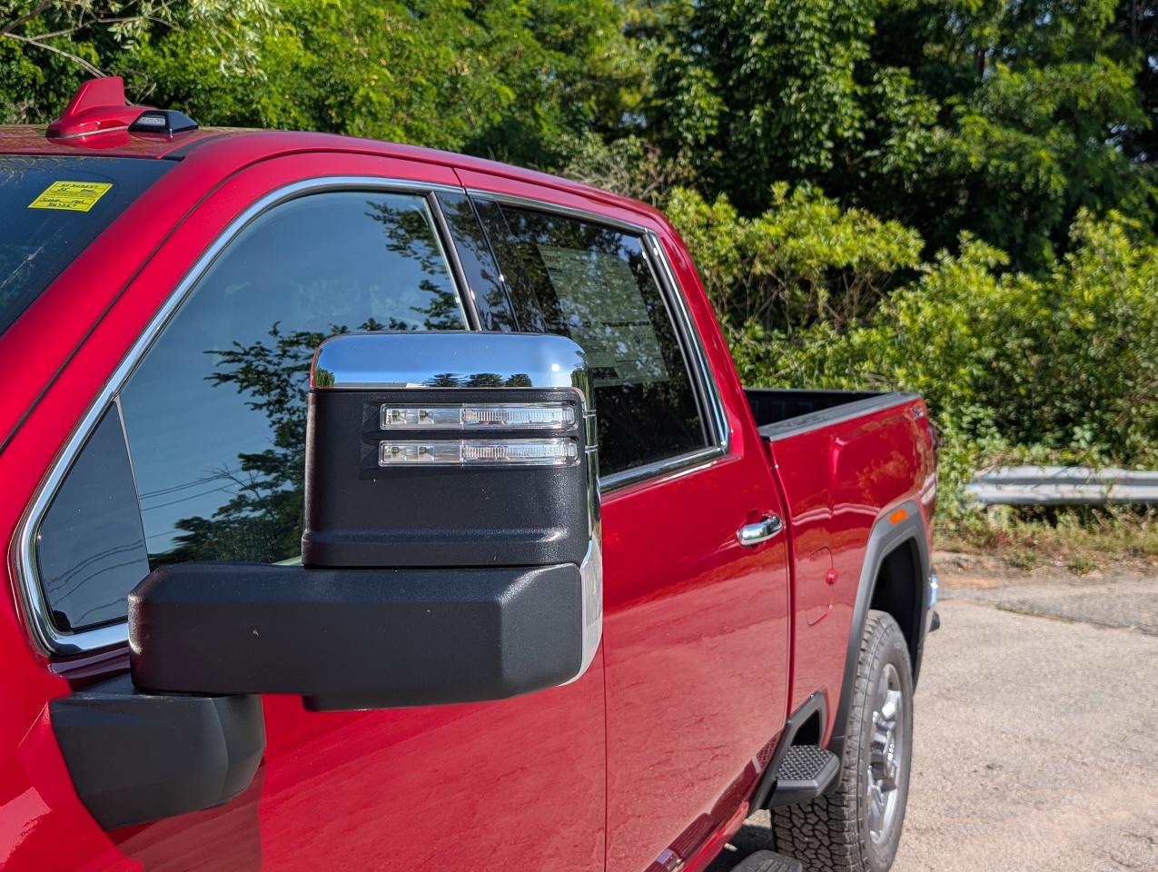 2025 GMC SIERRA 2500HD SLT Photo