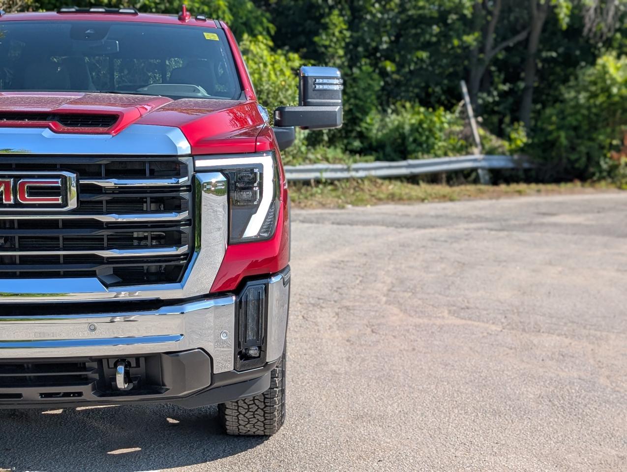 2025 GMC SIERRA 2500HD SLT Photo