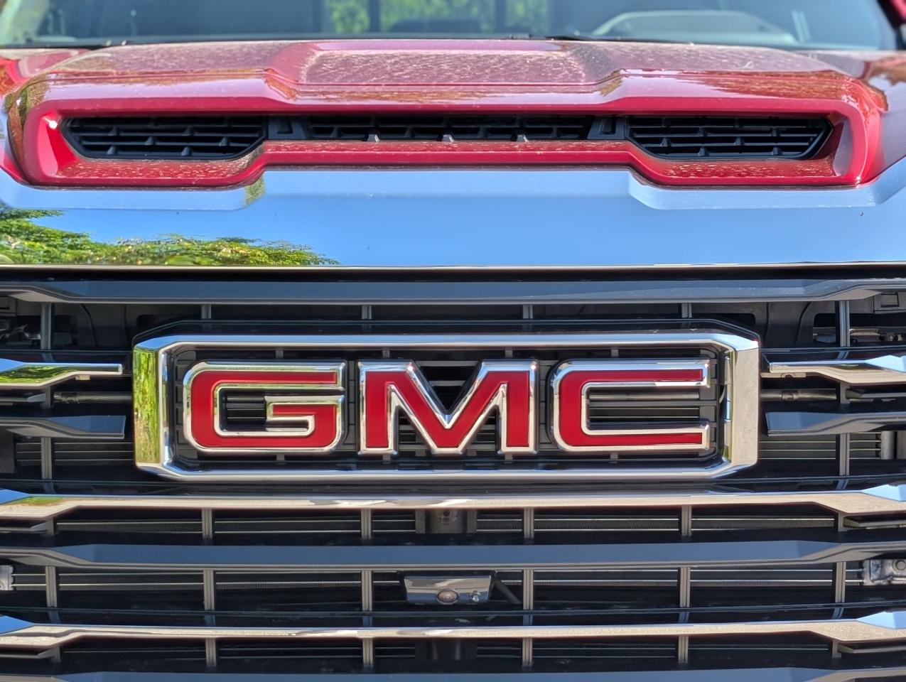 2025 GMC SIERRA 2500HD SLT Photo